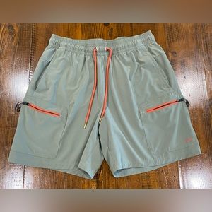 Men’s Unipro Shorts Size Medium Athletic Green Qwick Dry With Zippers